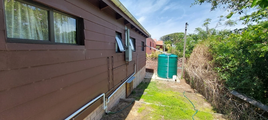 3 Bedroom Property for Sale in Paradise Beach Eastern Cape